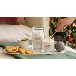 Yankee Candle Munich Christmas Market Signature Duża Świeca 567g - 2